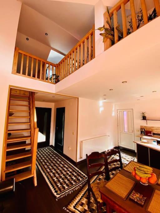 סינאיה River Apartment מראה חיצוני תמונה