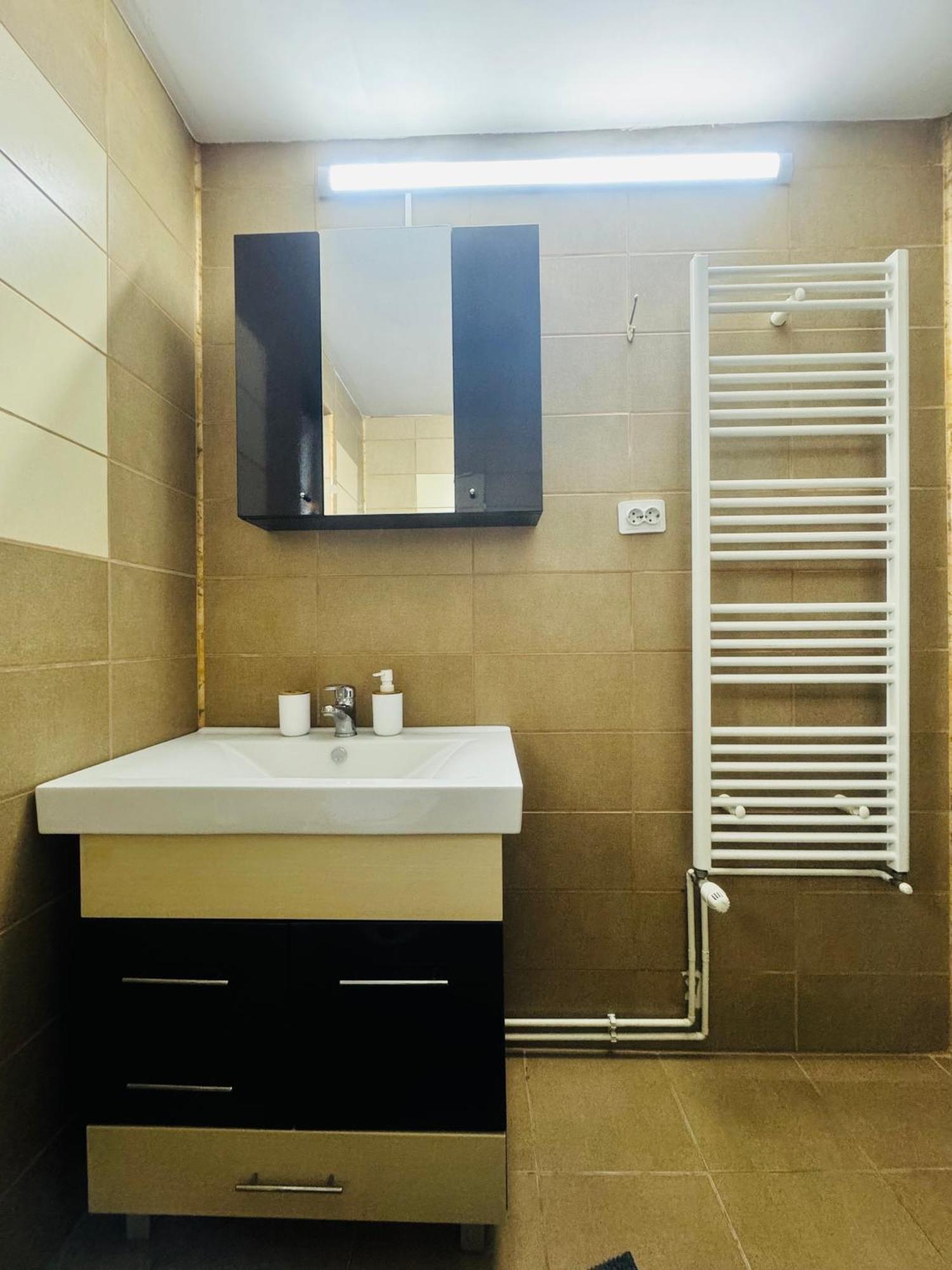 סינאיה River Apartment מראה חיצוני תמונה
